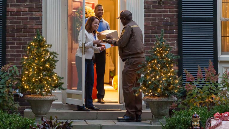 ups delivery hours canada