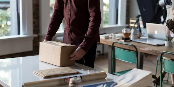 cannabis shipping